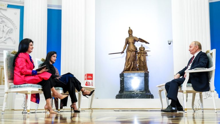 Putin: «Occidente simplemente se está acorralando a sí mismo»