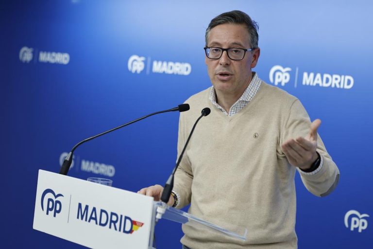 EL NUMEROS DOS DE AYUSO, ALFONSO SERRANO, DEFIENDE AL ACOSADOR SEXUAL DE SU PARTIDO